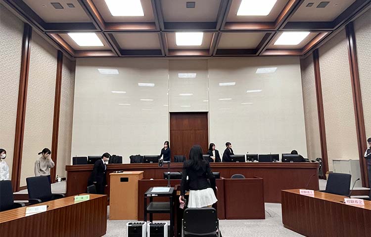 裁判員裁判のプログラム