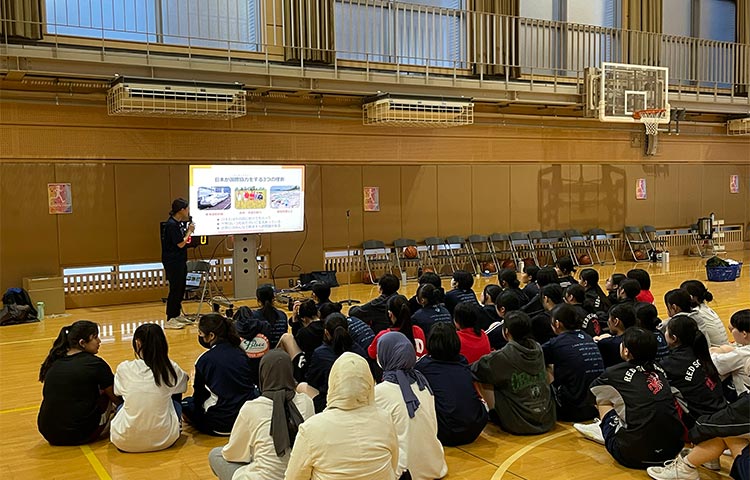 バスケットボール部　国際交流会