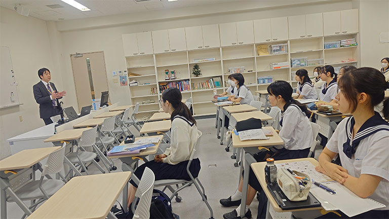 大妻メディカルゼミナール～東邦大学薬学部出張講義～